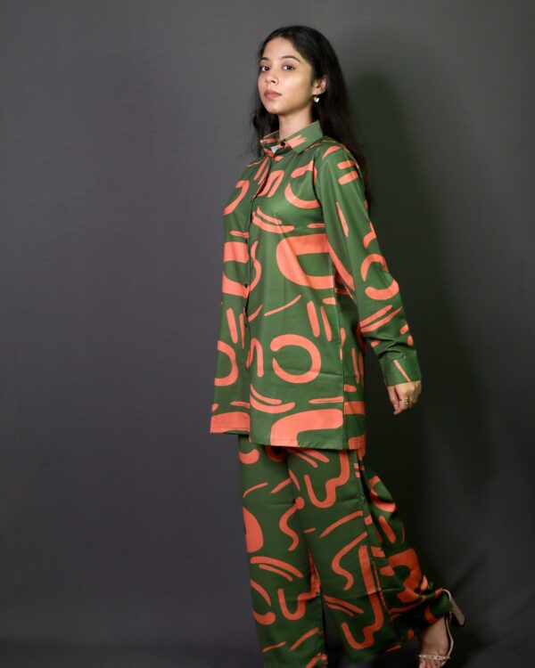 Opulent Green Pair - Image 4