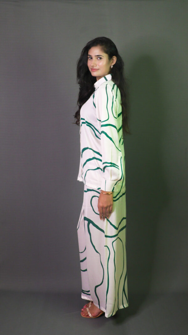 Fashion Forward Green Twin - Image 4