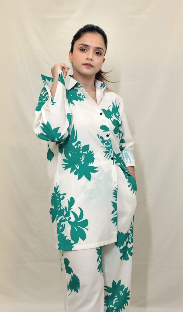 Modern Turquoise Set - Image 2