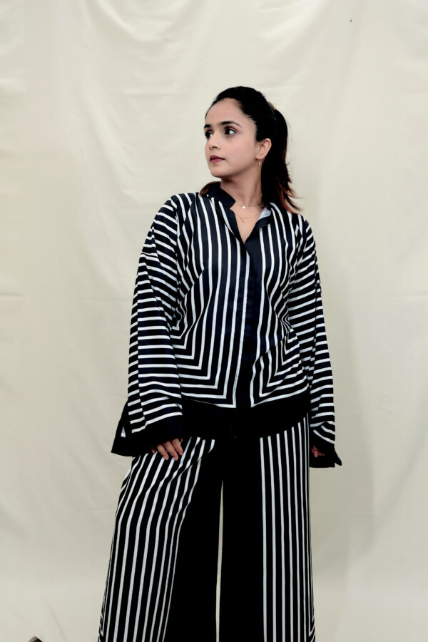Timeless Trend Black Co-ord - Image 4