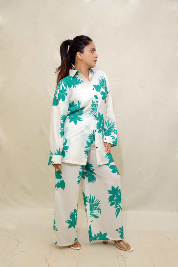 Modern Turquoise Set - Image 3
